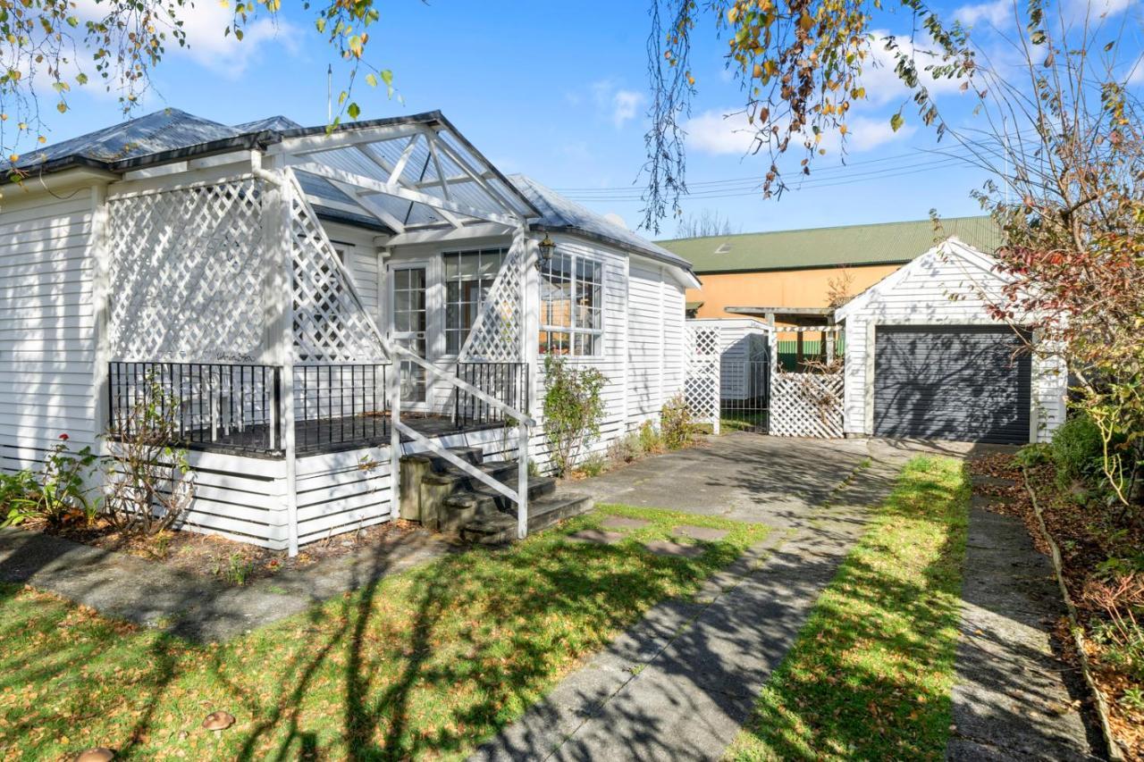 Centrally Located - Greytown Holiday Home Exterior foto
